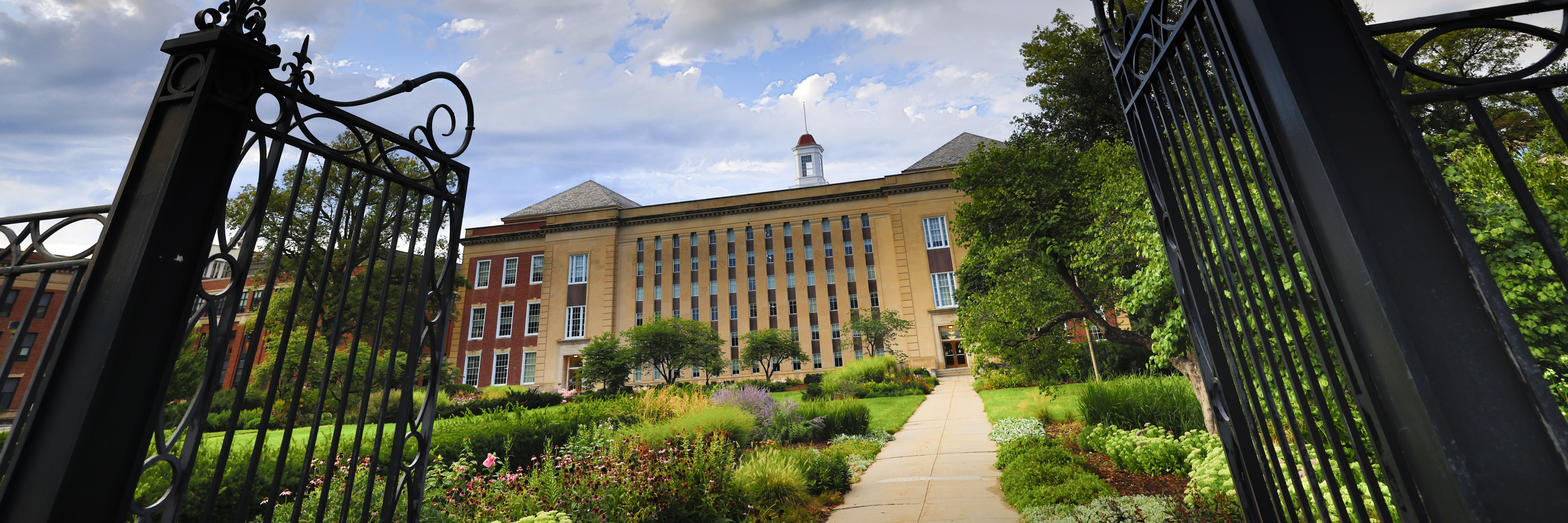 Photo of Love Library south with gates