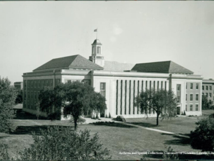 Archive photo of the exterior of Love South Library